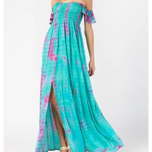 Tiari Hawaii Hollie Maxi Dress.